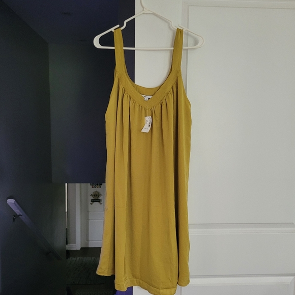 Reitmans Dress - Picture 2 of 3